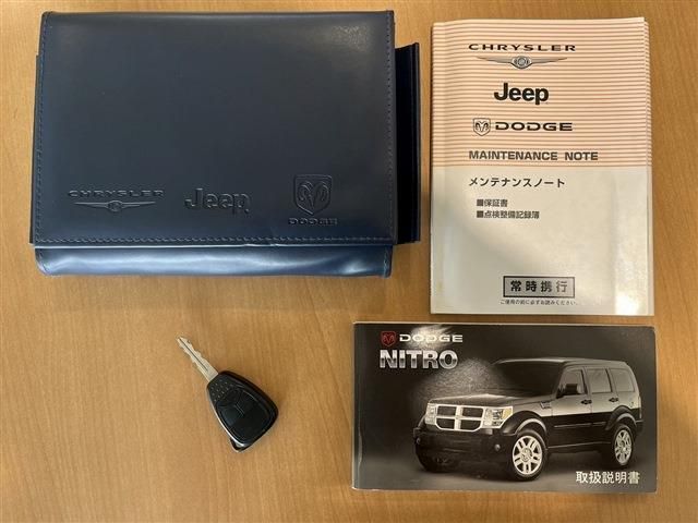 DODGE NITRO