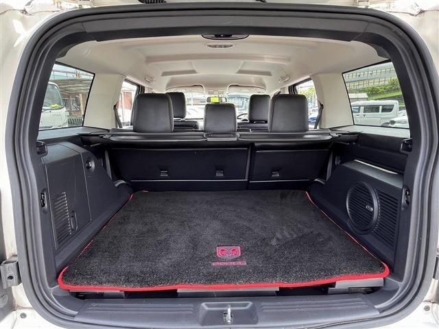 DODGE NITRO