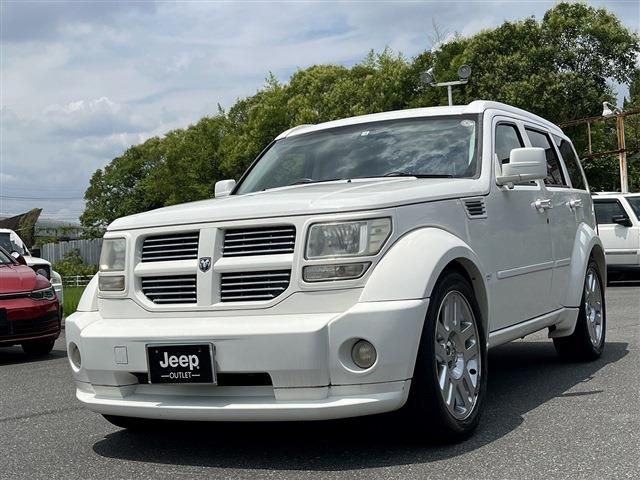 DODGE NITRO
