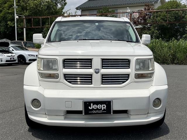 DODGE NITRO