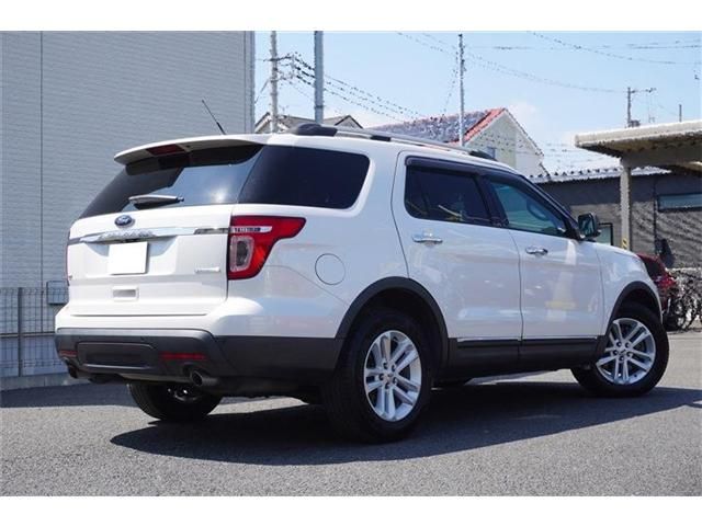 FORD EXPLORER 2WD