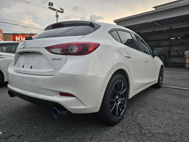 AXELA SPORTS