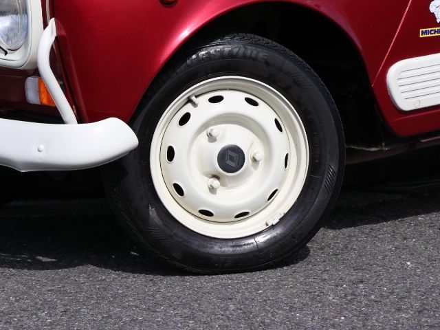 RENAULT Quatre(4)