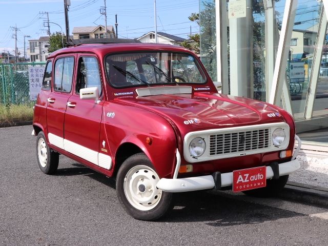 RENAULT Quatre(4)
