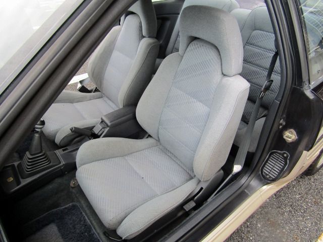 COROLLA LEVIN