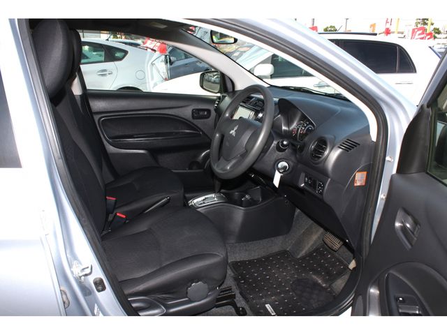 MIRAGE hatchback