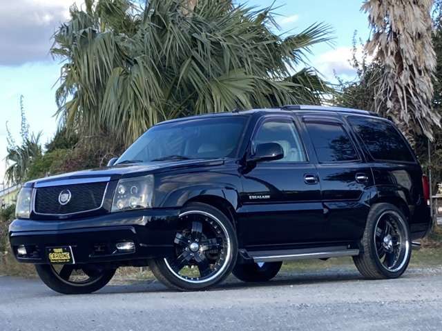 CADILLAC ESCALADE