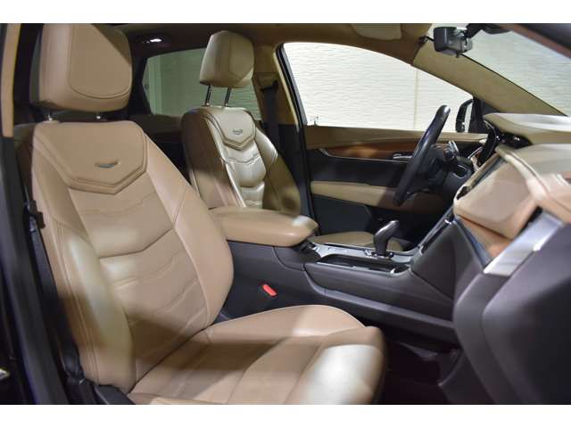 CADILLAC XT5 CROSSOVER