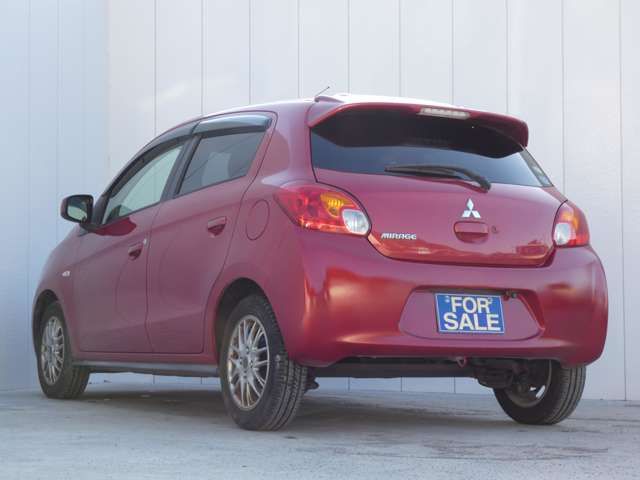MIRAGE hatchback