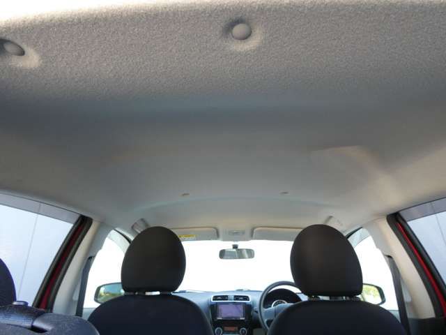MIRAGE hatchback