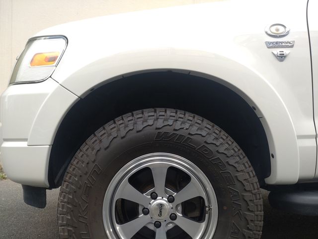 FORD EXPLORER SPORT TRAC