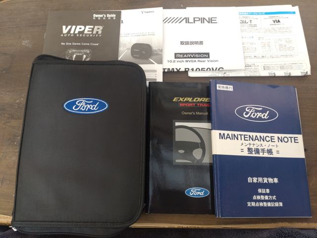 FORD EXPLORER SPORT TRAC