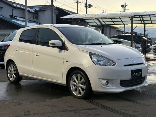 MIRAGE hatchback
