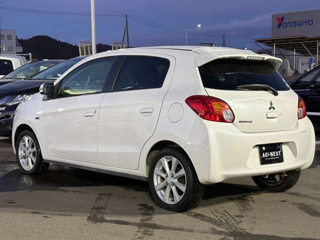 MIRAGE hatchback