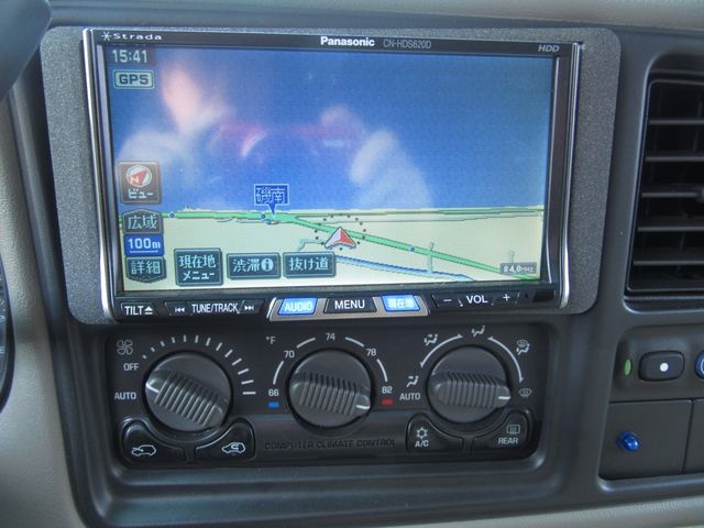 CHEVROLET SUBURBAN