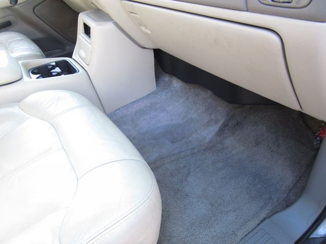 CHEVROLET SUBURBAN