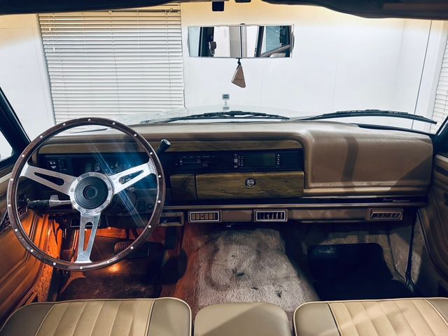 JEEP Grand Wagoneer