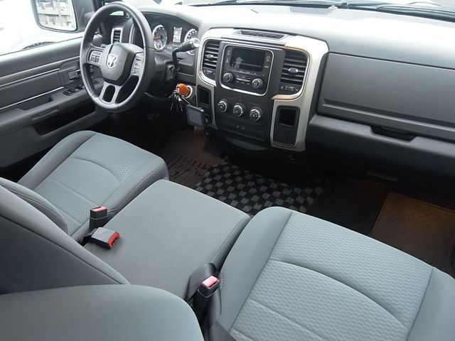 DODGE RAM pickup truck