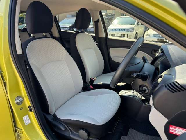 MIRAGE hatchback