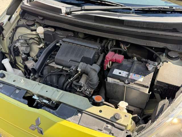 MIRAGE hatchback