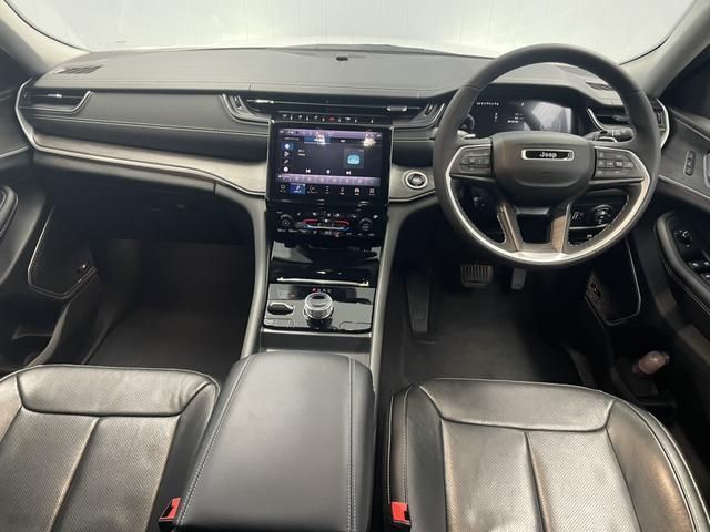 JEEP GRAND CHEROKEE L
