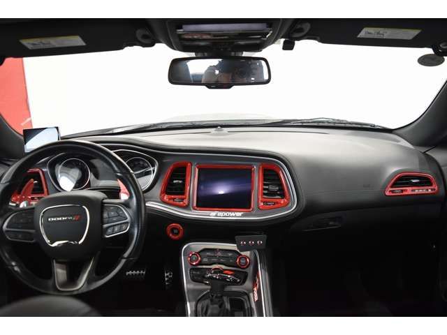 DODGE CHALLENGER