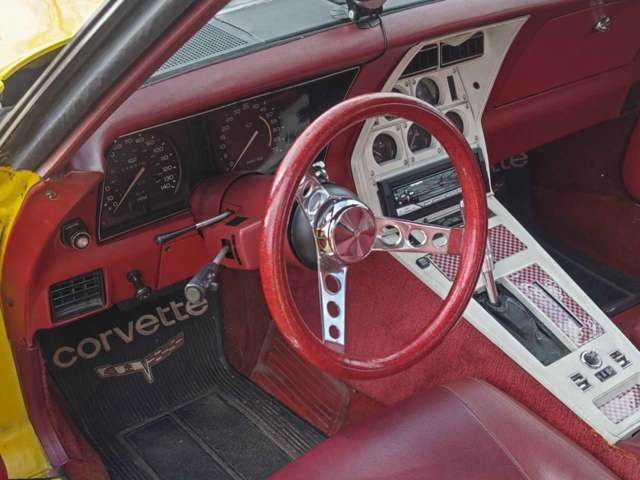 CHEVROLET CORVETTE COUPE