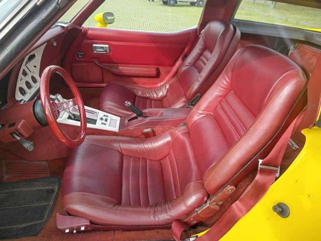 CHEVROLET CORVETTE COUPE