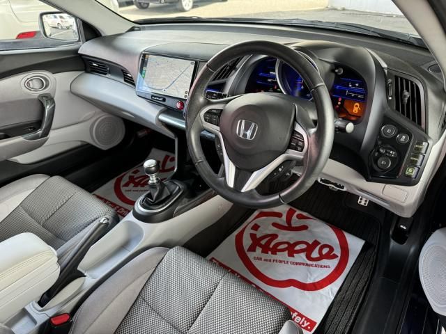 CR-Z