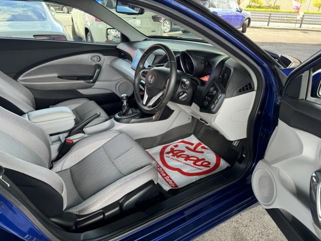 CR-Z