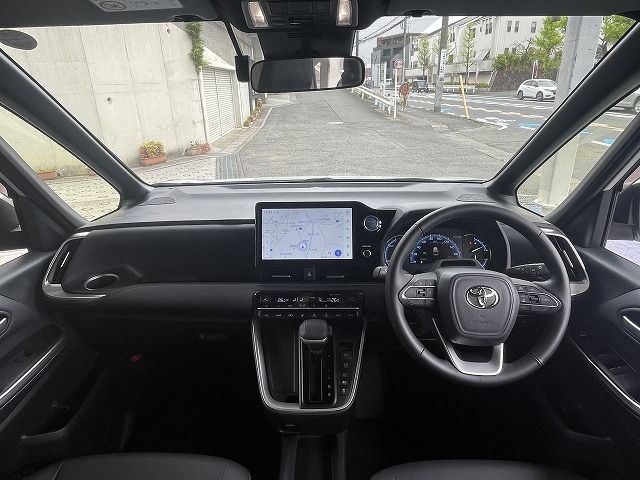 NOAH HYBRID 4WD