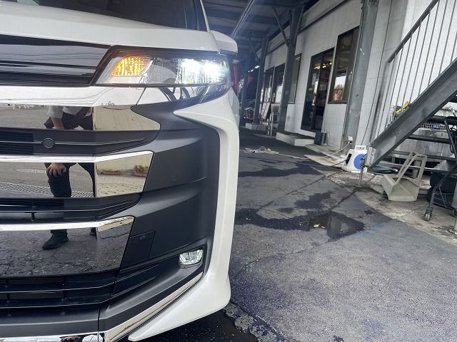 NOAH HYBRID 4WD