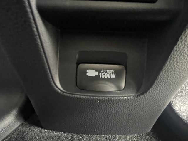 NOAH HYBRID 4WD