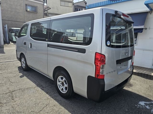 CARAVAN van 1.2t 2WD