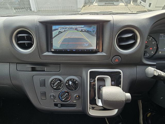 CARAVAN van 1.2t 2WD