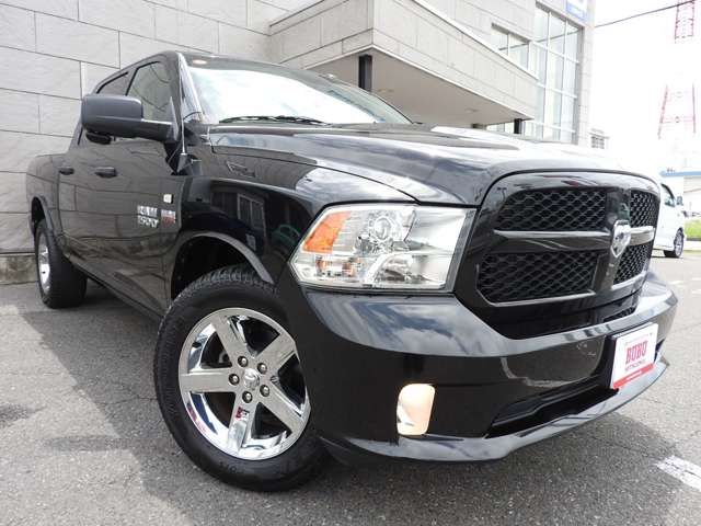 DODGE RAM pickup truck