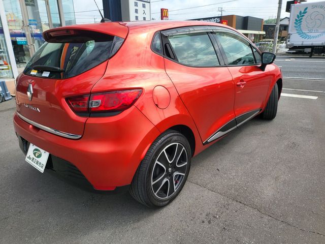RENAULT LUTECIA