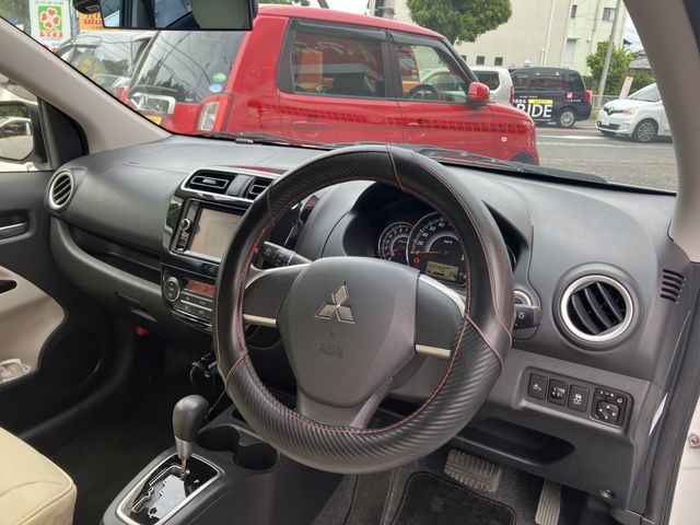 MIRAGE hatchback